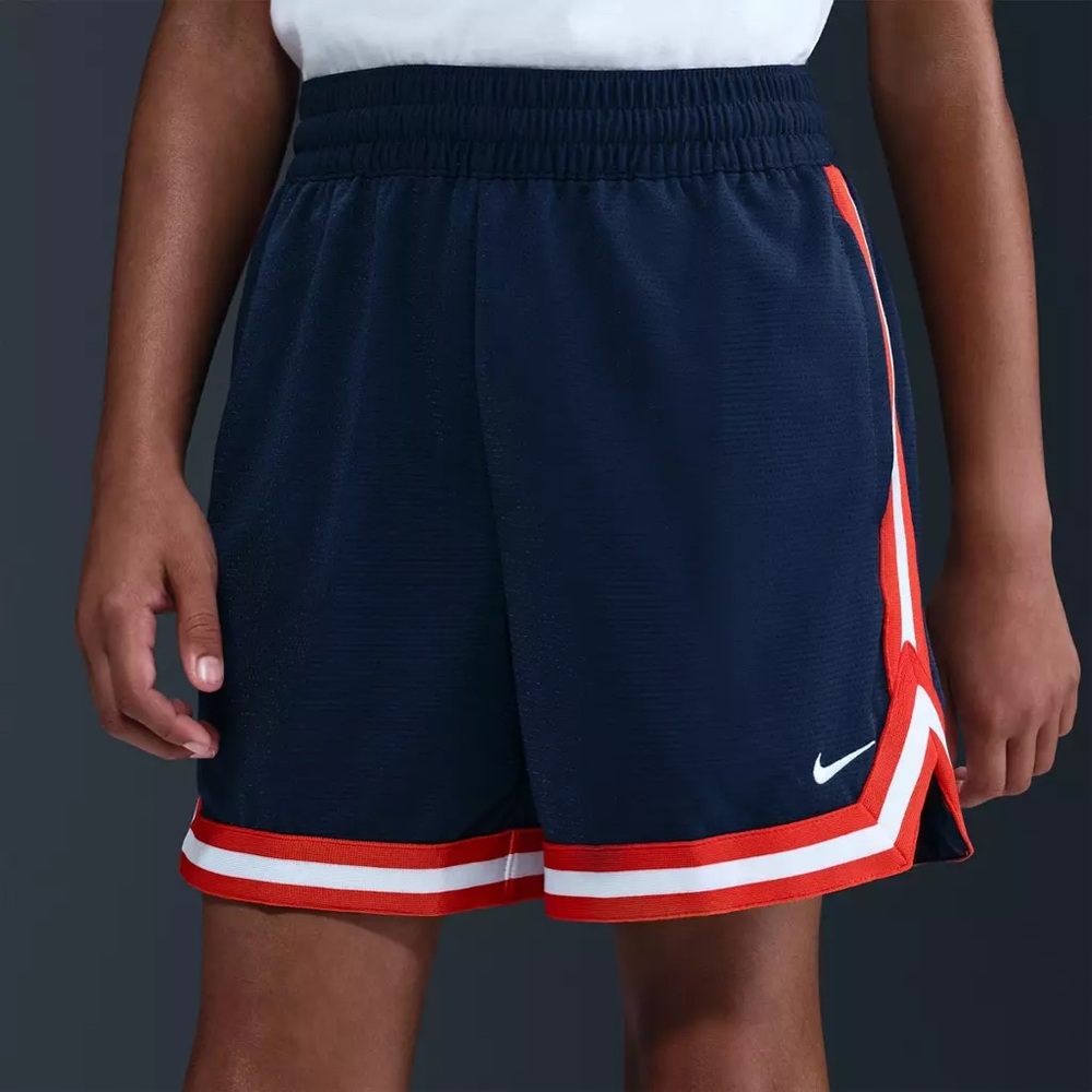 🏀Nike Dri-FIT DNA 5” Basketball Shorts🏀 ~Boys L